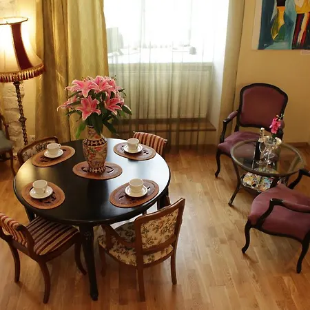 Apartman Art Gallery *